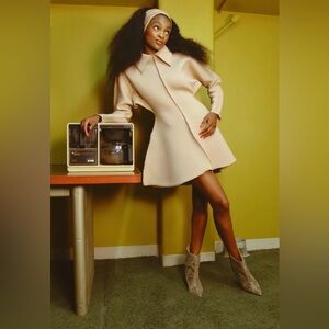 Collar cut-out long-sleeve dress S